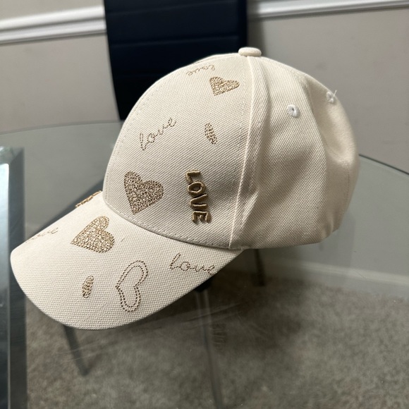 LOVE EMBROIDERED BASEBALL CAP - Picture 2 of 7
